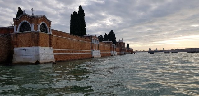 venezia san michele1